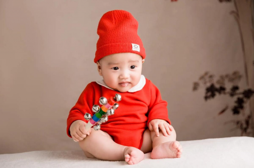 中国澳门宝宝脚底长水泡 中国澳门宝宝脚底长水泡